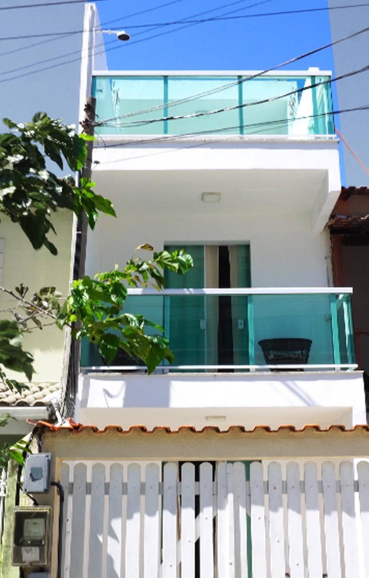 Triplex Na Praia Do Forte Cabo Frio Esterno foto